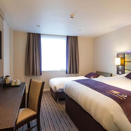 Premier Inn Barrow In Furness Esterno foto