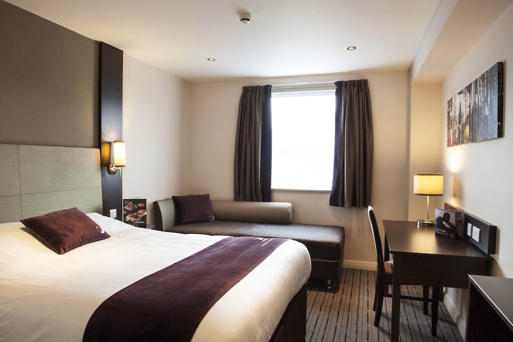 Premier Inn Barrow In Furness Camera foto